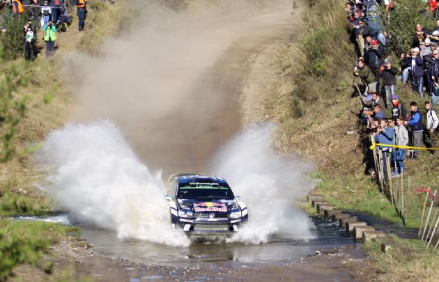 Ogier se mantiene en el tercer puesto, al término de las cinco primeras pruebas.