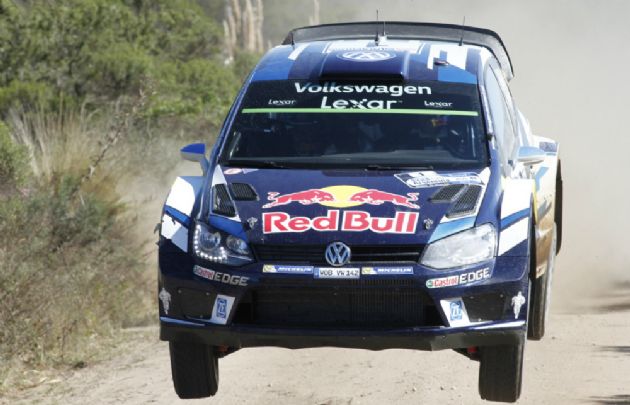 El francés le metió presión al neozelandés pero no llegó.