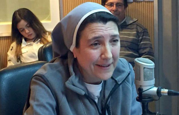 Hermana Silvia Somaré en Noche y Día