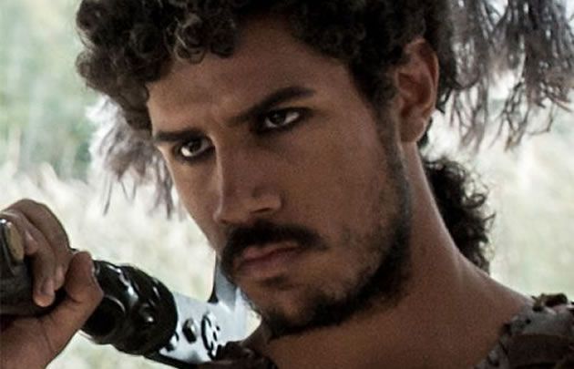 El actor de 26 años se fue por tres meses a Irlanda. Y se quedó.