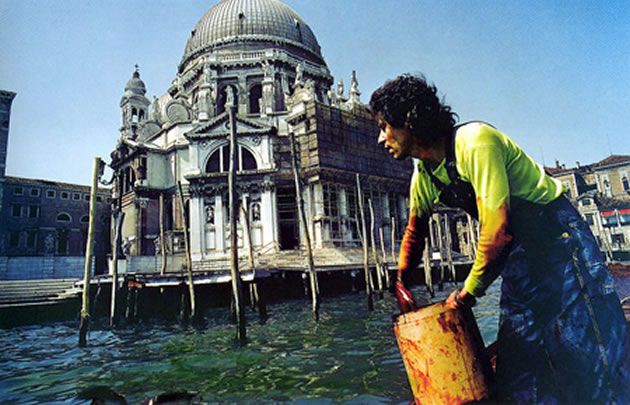 El artista realizó la coloración del Gran Canal de Venecia en 1968