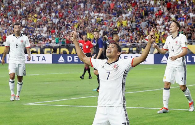Bacca marcó el gol del triunfo de Colombia.