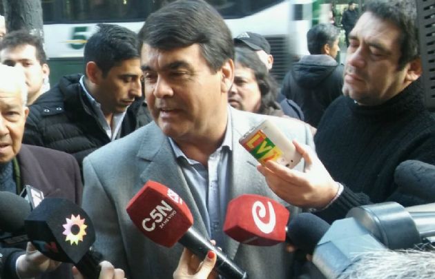 Los campeones del 86 se sumaron al #NoTeVayasLio.