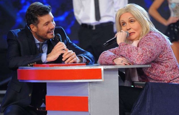 Fátima Flores es Lilita Carrió en Showmatch