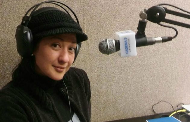 Verónica Maslup, al inaugurar la frecuencia 106.7 en Rosario.