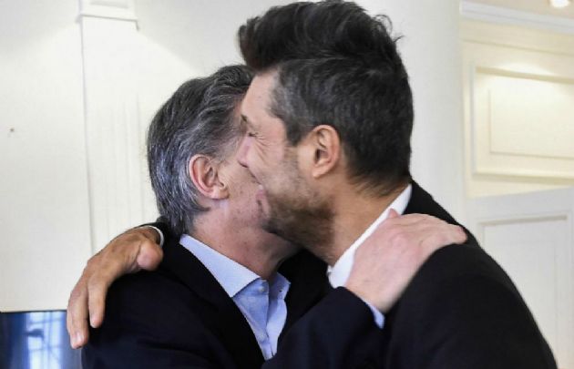 Tinelli visitó al Presidente en medio de la polémica por las imitaciones.
