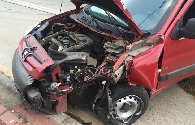 El accidente se produjo en avenida Sabattini a la altura del edificio de Vialidad.