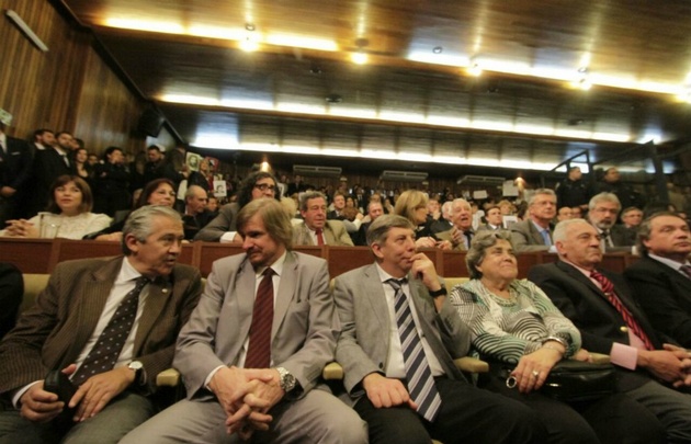 Perpetua para Luciano Benjamín Menéndez.