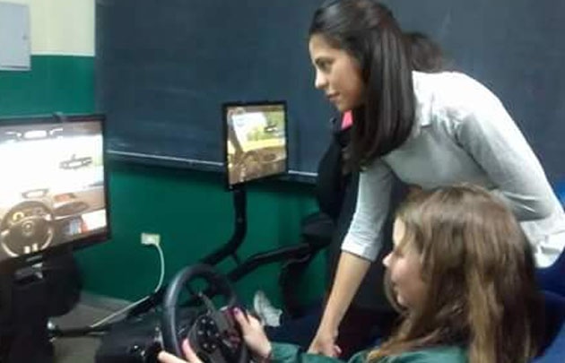 Simuladores de conduccion creado por estudiantes secundarios