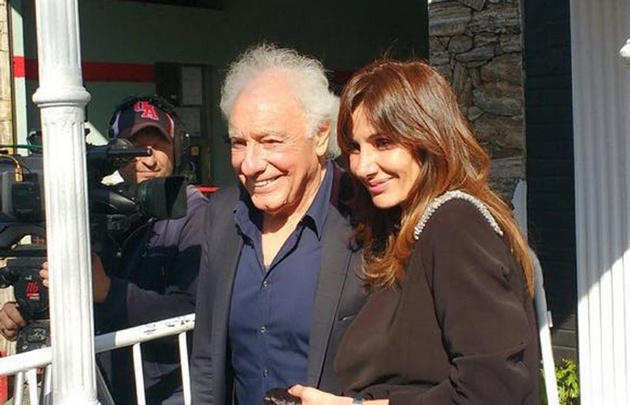 Guillermo Cóppola en el casamiento de Cacho Castaña.