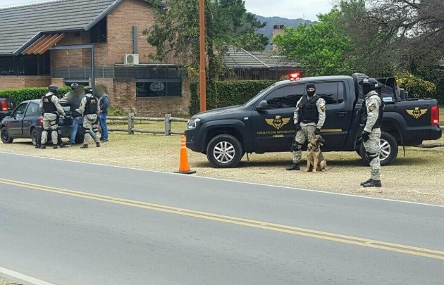 La FPA secuestró drogas en una fiesta electrónica.