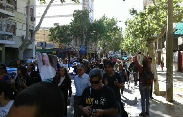 Los manifestantes exigirán al gobernador Sergio Uñac el cierre de Veladero. 