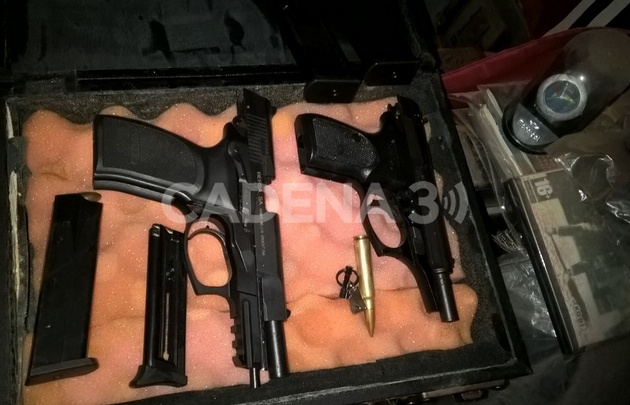 Parte del importante armamento secuestrado.