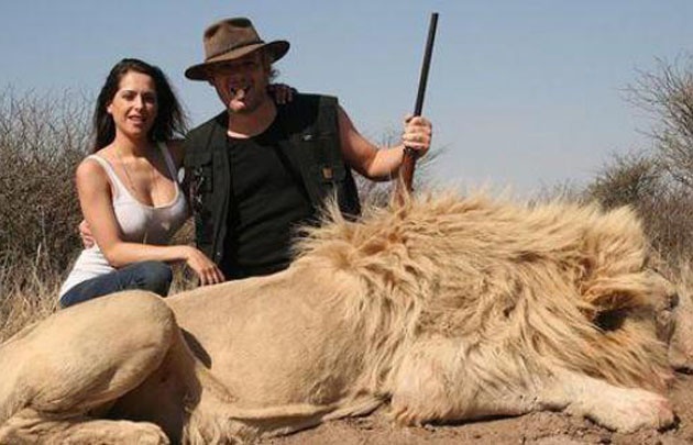 Polémicas fotos de Vannucci y Garfunkel cazando animales.