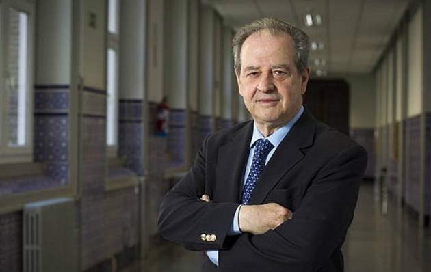 El ex ministro de Economía, José Luis Machinea, se mostró a favor de Clinton.