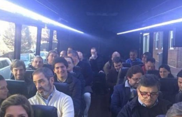 La foto que tuiteó Camaño y que levantó la polémica.