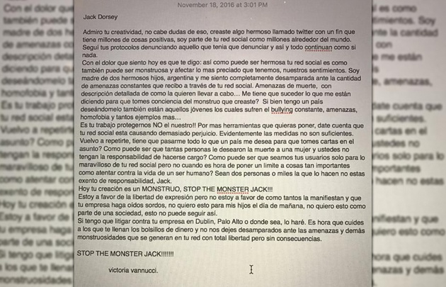 "Hoy tu creación es un monstruo", dijo Vannucci en su carta al creador de Twitter.