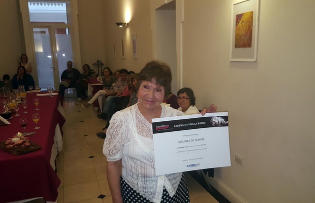 Rony premió a los 10 ganadores de Aquellos que Aman.