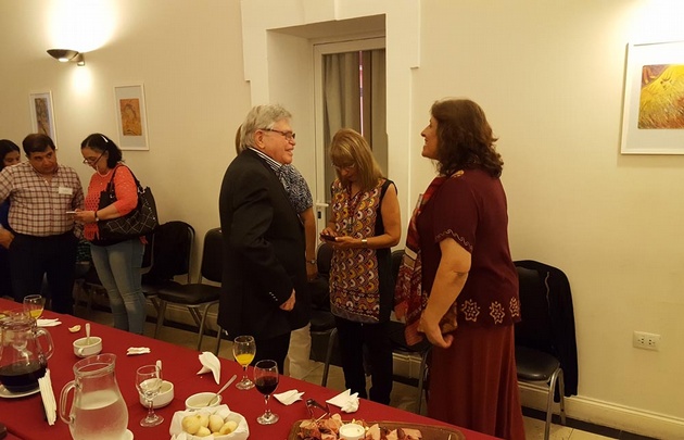 Rony premió a los 10 ganadores de Aquellos que Aman.