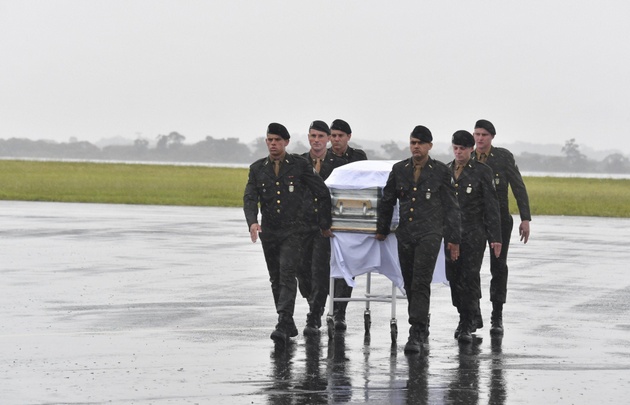 Chapecó despide a las víctimas de la tragedia aérea.