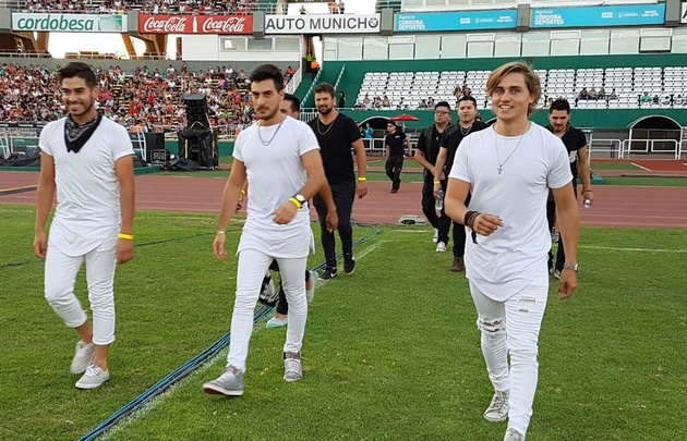 Kawen, en los 32 años de Juntos.