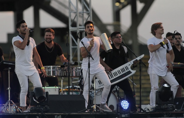 Kawen, en los 32 años de Juntos.