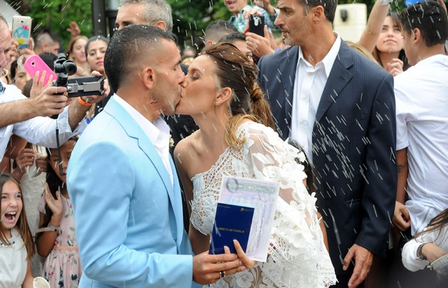 Carlos Tevez y Vanesa Mansilla dieron el sí.