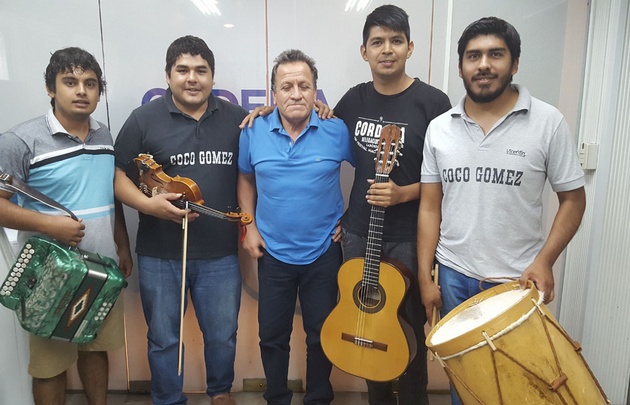 Coco Gómez visitó los estudios de Cadena 3.