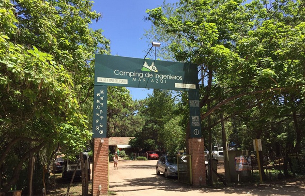 El camping de Ingenieros ofrece escoger árboles para descansar.