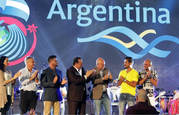 El Festival Nacional de Doma y Folklore recibió la distinción Marca País.