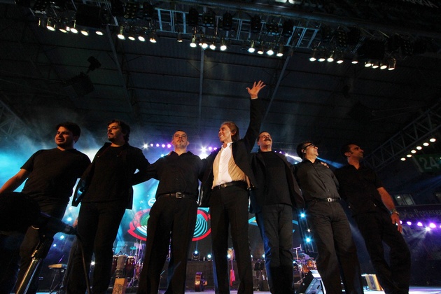 Jairo honró al público presente.