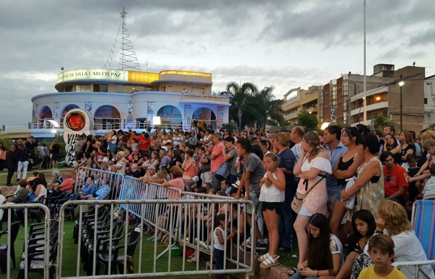 Los hermanos Vernucci celebraron sus 10 años en Carlos Paz. 