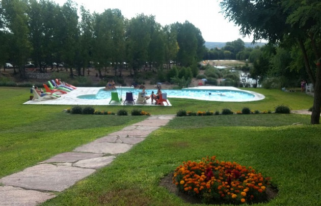 El Hotel Richard vive su segunda temporada en Cura Brochero.