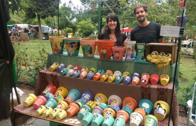 Feria de las artesanías en Villa Las Rosas, Traslasierra.