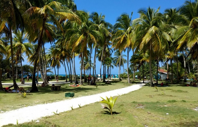 Yeny Ortega llegó a Johnny Cay, un islote ubicado a kilómetro y medio de San Andrés