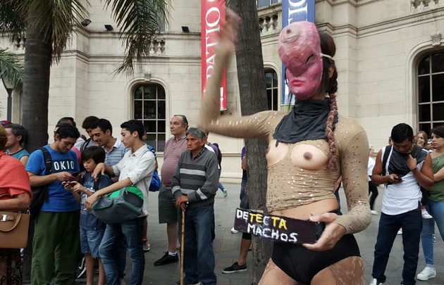 Córdoba se sumó el "tetazo".