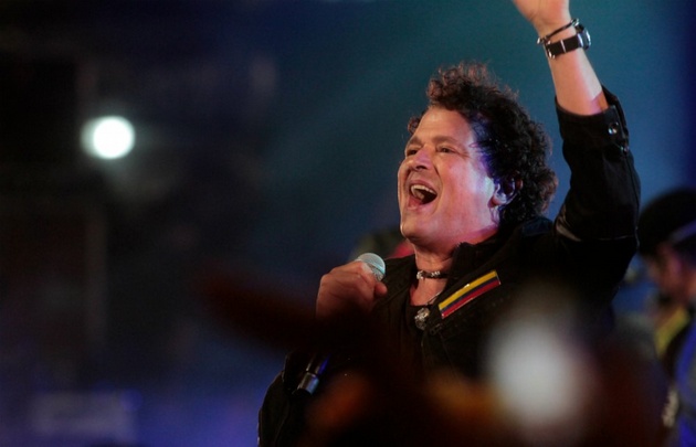 Carlos Vives, el rey del vallenato, puso a bailar al público.