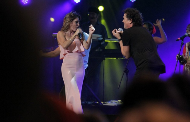 Carlos Vives cantó junto a Soledad Pastorutti y Luciano Pereyra.
