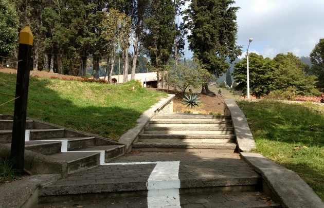 Yeny Ortega recorre Zipaquirá.