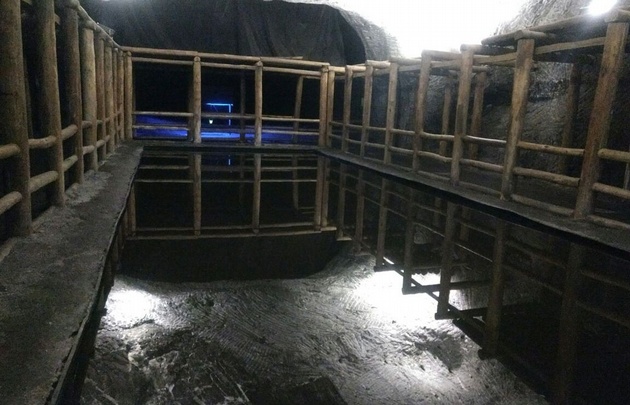 Visitamos el interior de la Catedral de Sal de Zipaquirá.