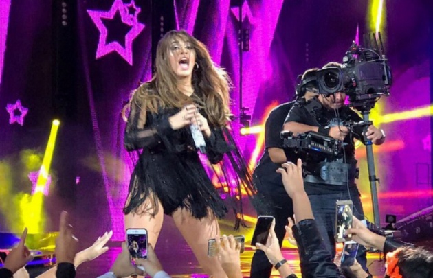 Lali Espósito en pleno espectáculo.