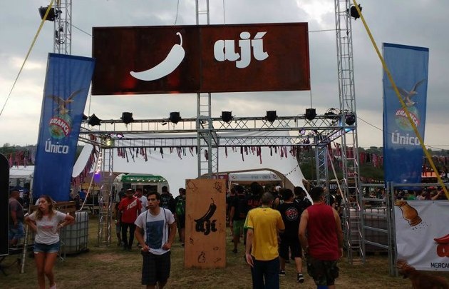 Ají Mercado Gourmet lleva sabor a Cosquín Rock