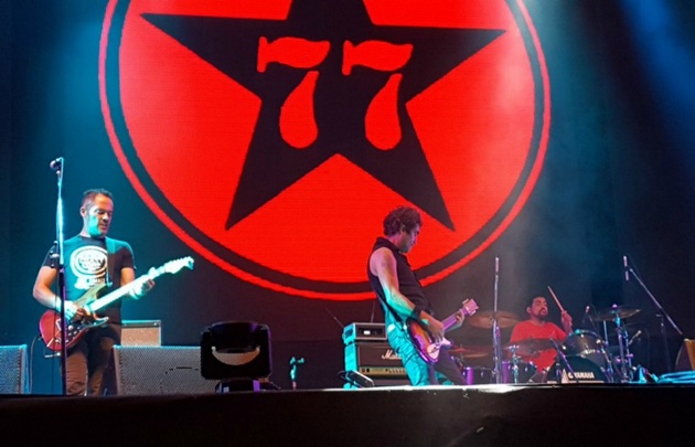 Ataque 77 en el cierre de Cosquín Rock.