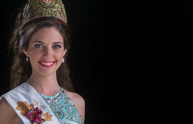 Victoria Colovatti, elegida Reina de la Vendimia.