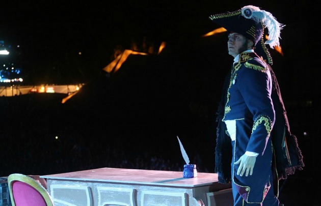Durante la noche se realizó un homenaje a los 200 años del Cruce de Los Andes. 
