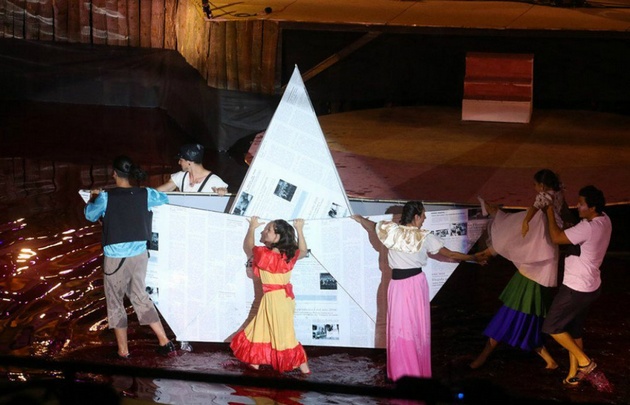 Los niños también estuvieron presentes en el escenario.