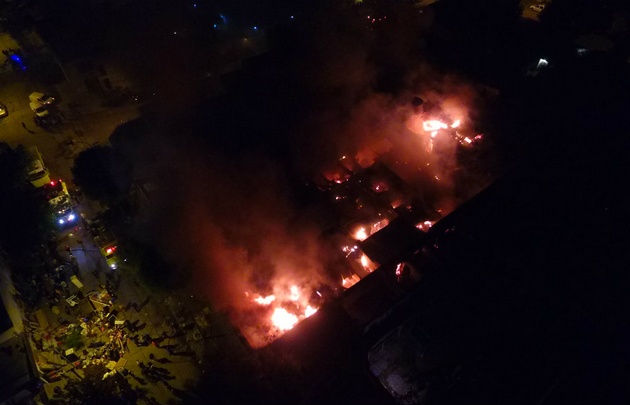 Imágenes aéreas del incendio (Foto: Pablo Funes @dronmardelplata)