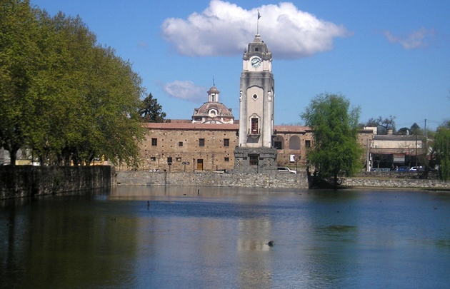 Tajamar, lugar de interés histórico en Alta Gracia.