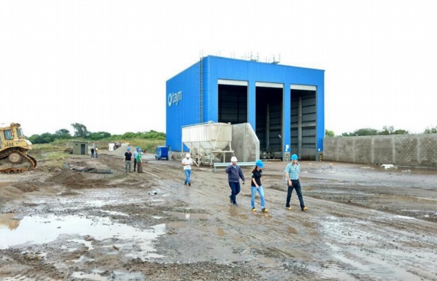 Inspección en la planta Taym.