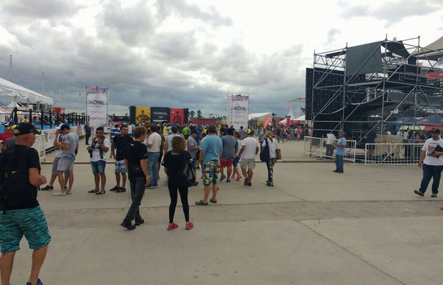 Cientos de fanáticos visitaron la Fan Zone.